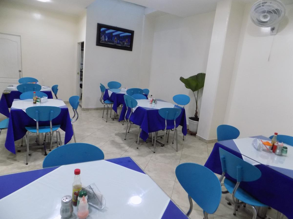 Hotel Luna Azul Florencia  Buitenkant foto