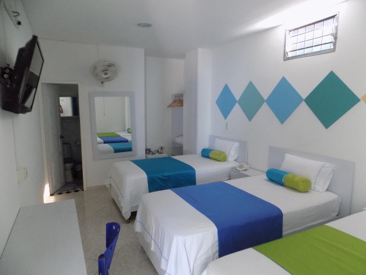 Hotel Luna Azul Florencia  Buitenkant foto